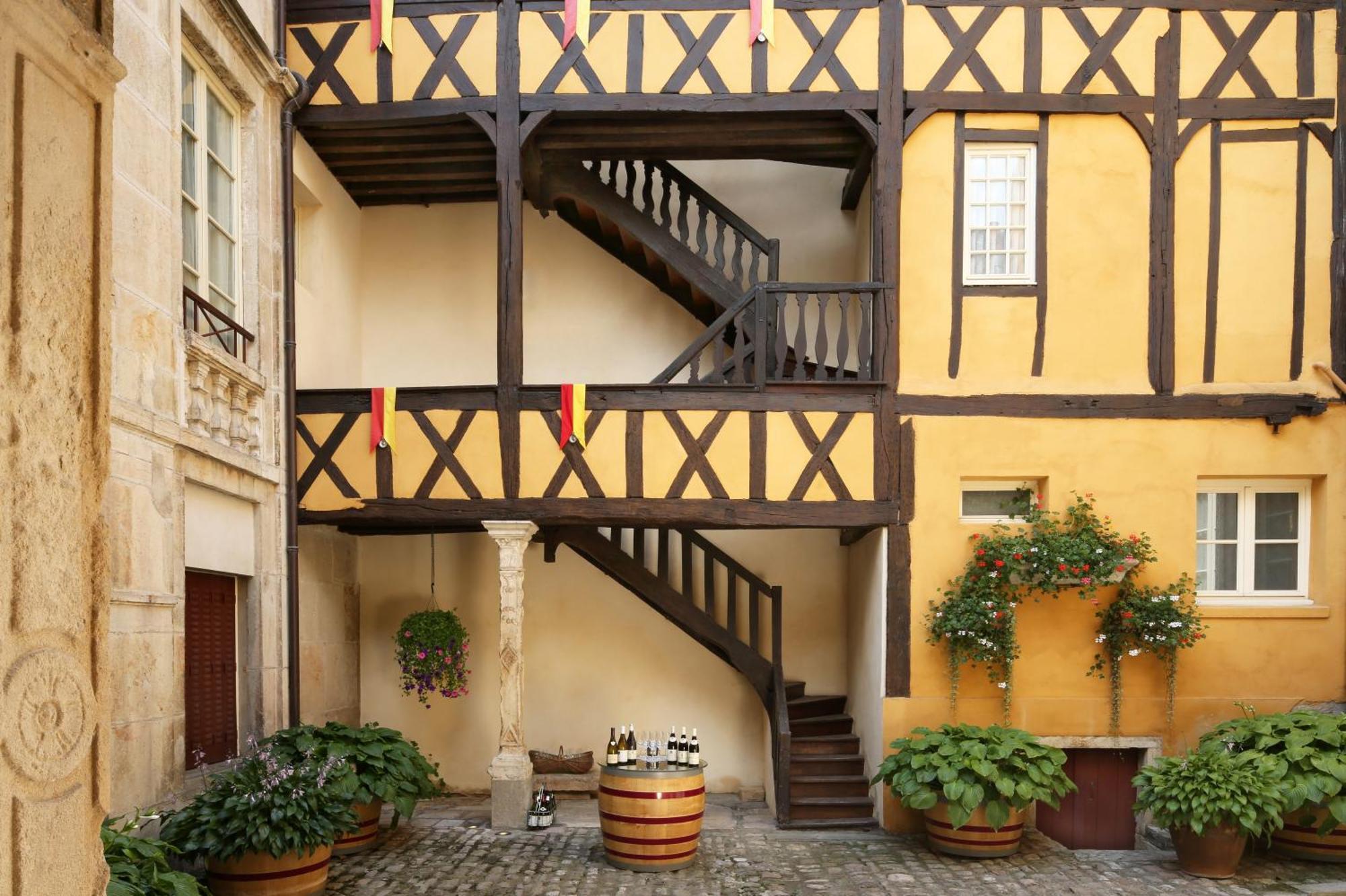 Hotel Le Cep Beaune  Exterior photo